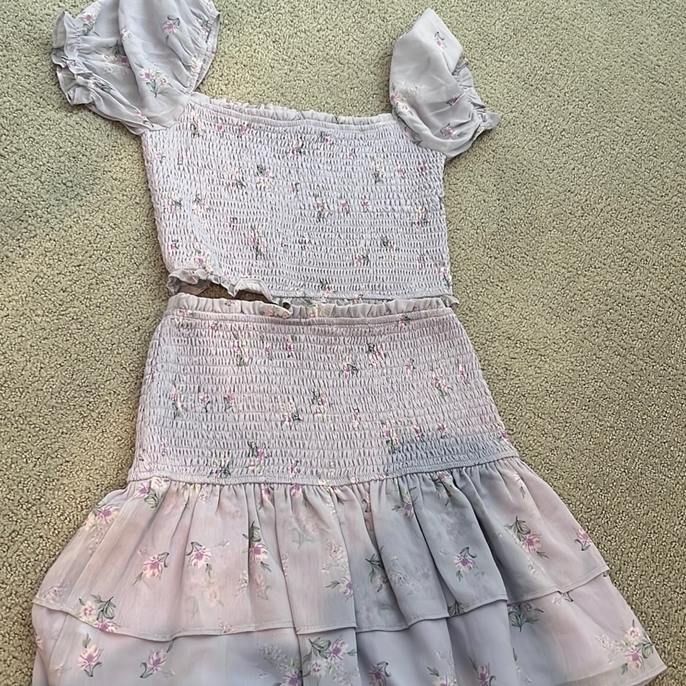 super cute skirt set. Worn once for rush